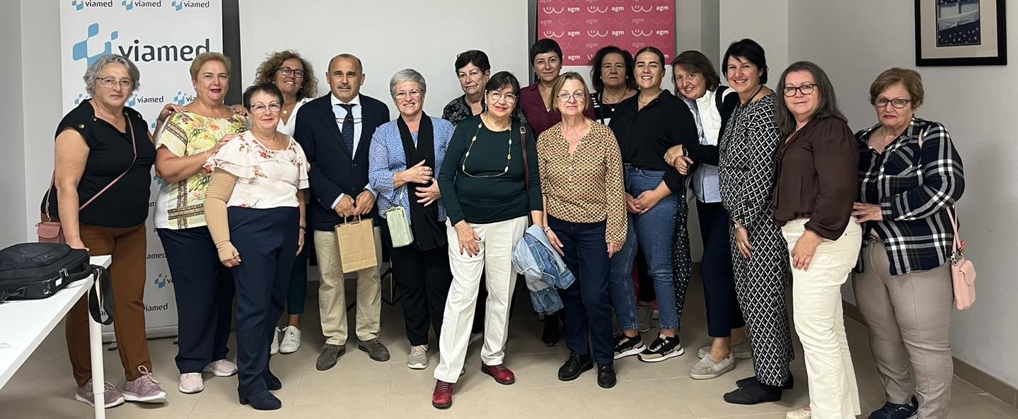 Viamed Cádiz y la Asociación Gaditana de Mujeres con Cáncer de Mama (AGAMAMA) celebran conjuntamente el Día Mundial del Cáncer de mama