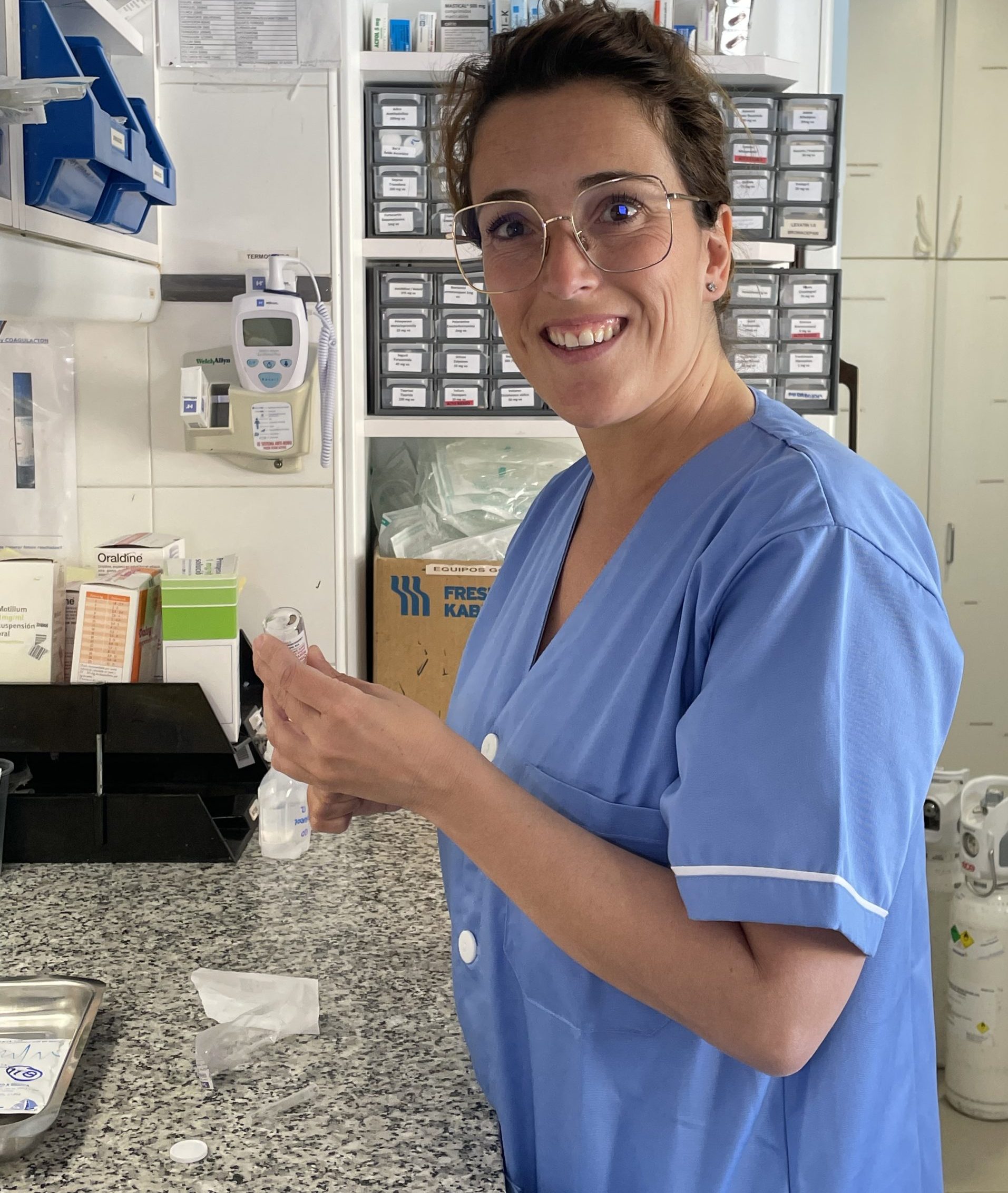 Hoy conocemos a Clara Larrosa Otal, enfermera en el Hospital Viamed Santiago