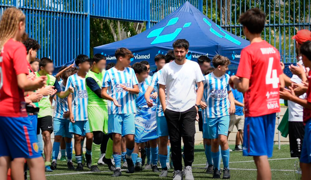 Más de 8000 personas asisten a la fiesta del fútbol base aragonés patrocinada por Viamed Montecanal