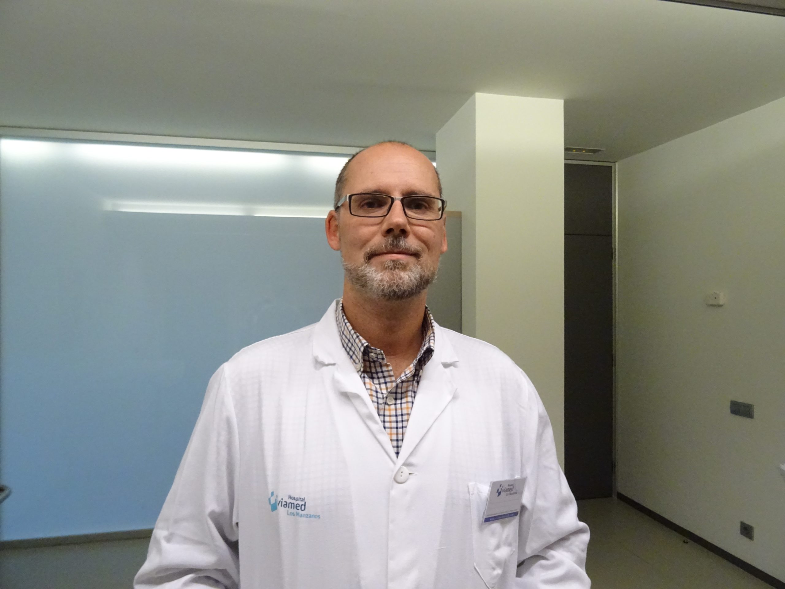 Jesús Feliu, médico especialista en Hematología y Hemoterapia de Viamed Los Manzanos, autor en la ultima edición del  libro de referencia en Medicina Interna, “Farreras Rozman – Medicina Clínica”