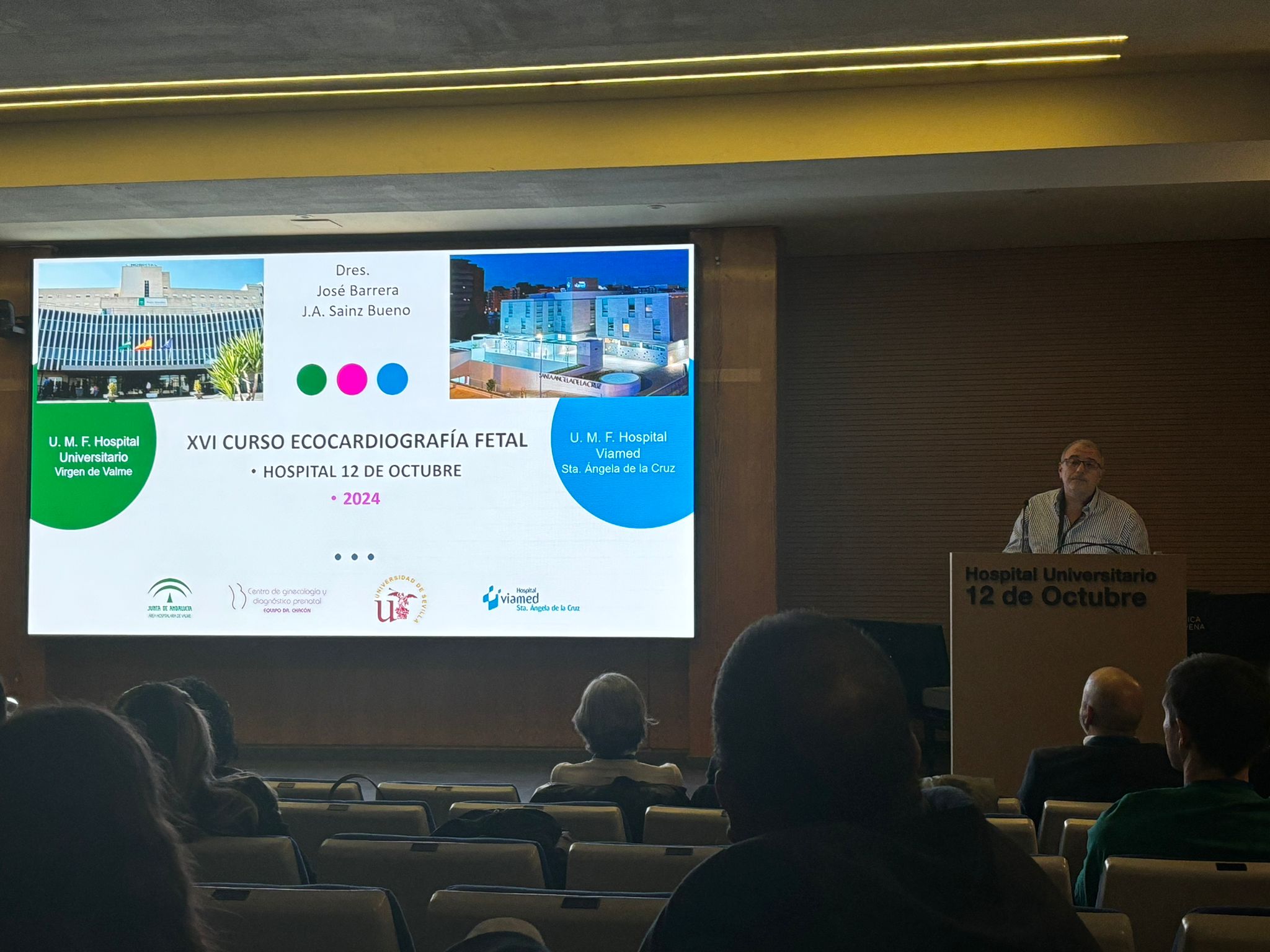 El jefe de servicio de ginecología de Santa Ángela de la Cruz, el Dr. José Barrera, participa como ponente en el XVII Curso de Ecocardiografía Fetal