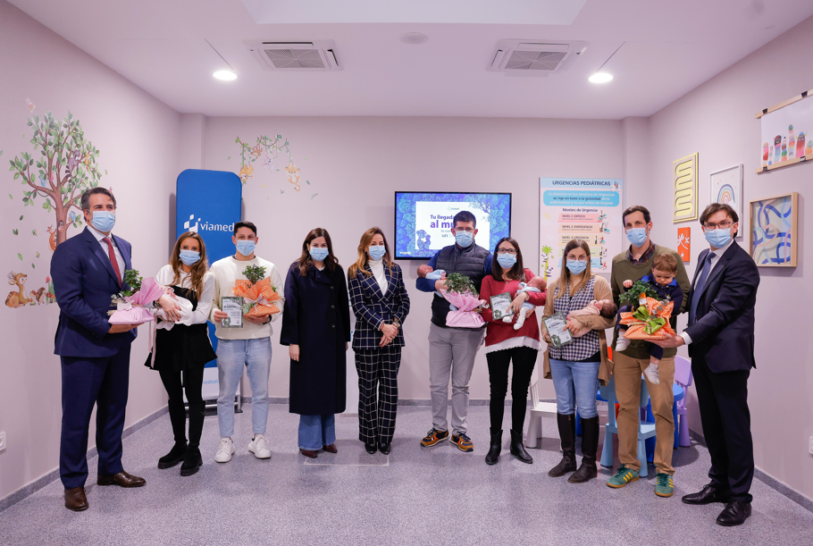 Viamed Montecanal regala un árbol de ‘El Bosque de los Zaragozanos’ a cada bebé nacido en el hospital