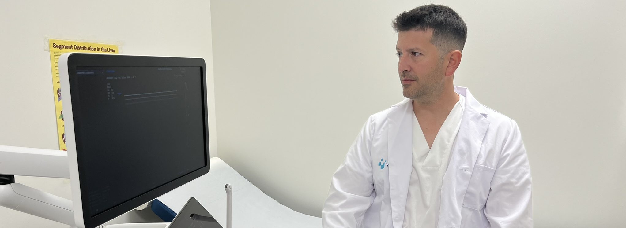 El Dr. Javier Cotrina se incorpora al equipo médico de Viamed San Fernando como especialista en Medicina Física y Rehabilitación