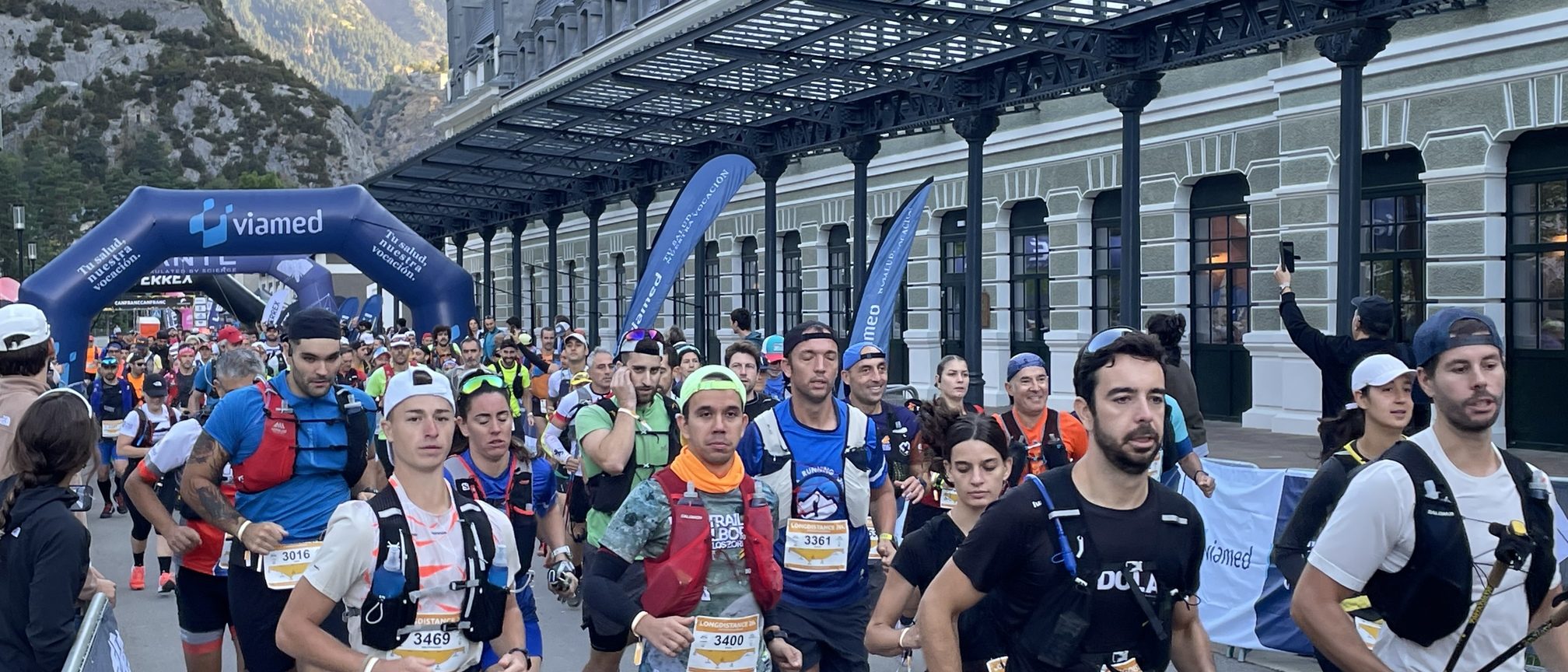 Los hospitales Viamed en Aragón patrocinan el trail más duro de España, la carrera Canfranc-Canfranc