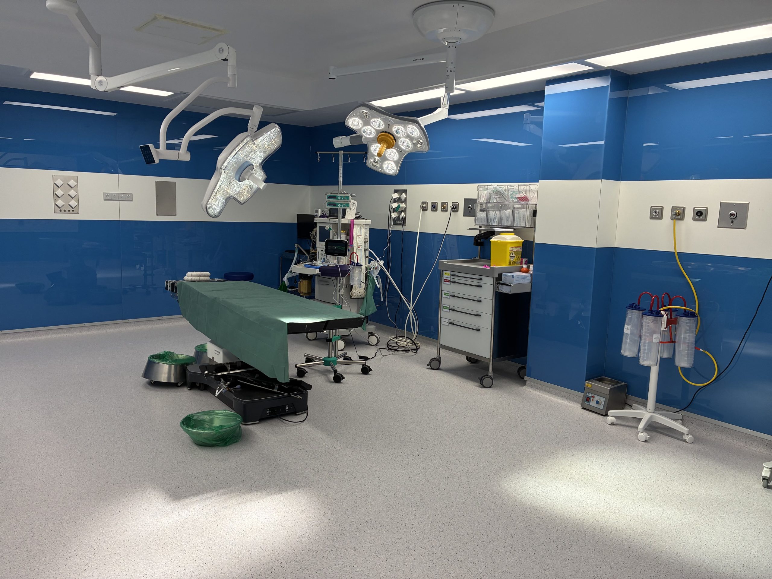 El Hospital Universitario Viamed Santa Elena inaugura una nueva área quirúrgica