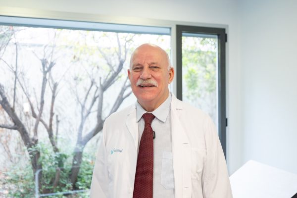 El cirujano plástico Luis López Burbano se incorpora a Viamed Montecanal