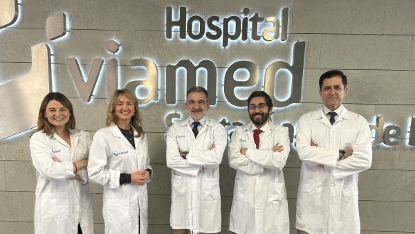 La Unidad de Urología del Hospital Viamed Santa Ángela de la Cruz continúa creciendo con un equipo de referencia nacional